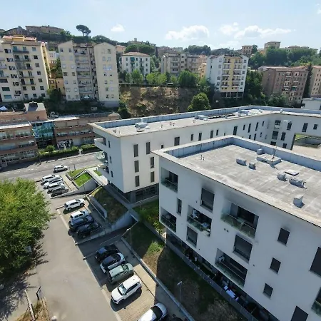 아파트 Monolocale Moderno Con Balcone - Parcheggio - Ac 시에나
